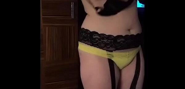  Wife showing off on home vid